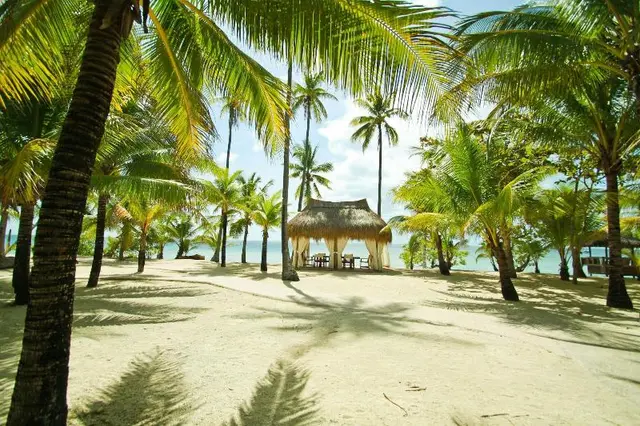 Coco Grove Beach Resort