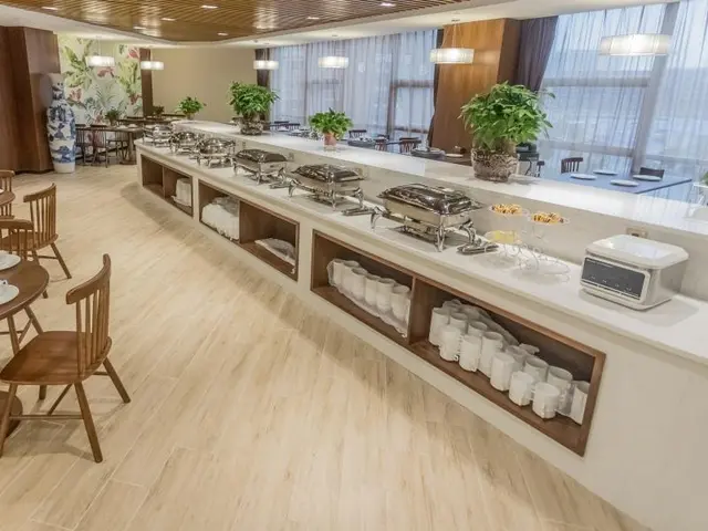 Gem Hotel Hefei Binhu District Wanda Tourist City