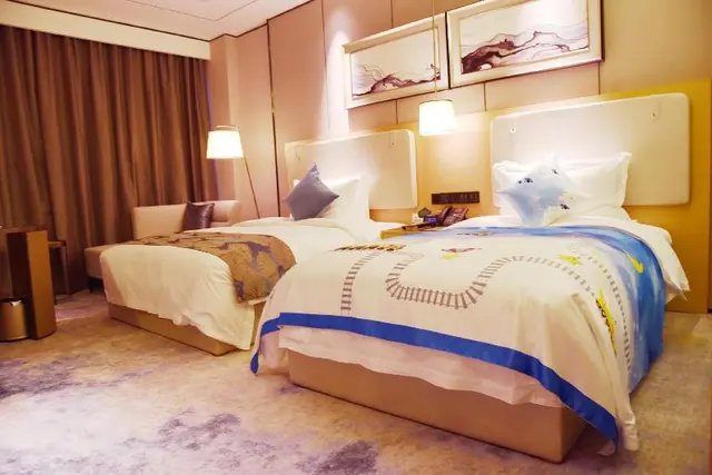 Lakehome Hotel Konggang