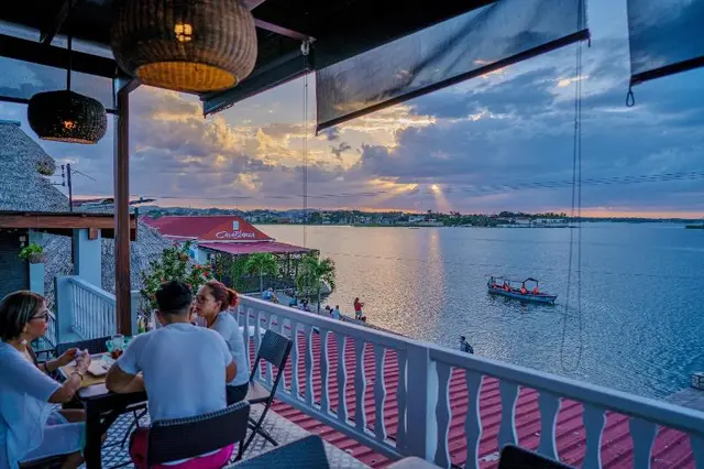 Hotel Casona de la Isla