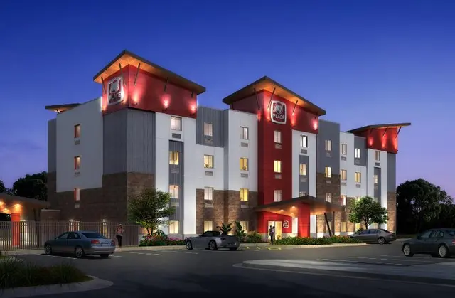 Sonesta Simply Suites Avondale