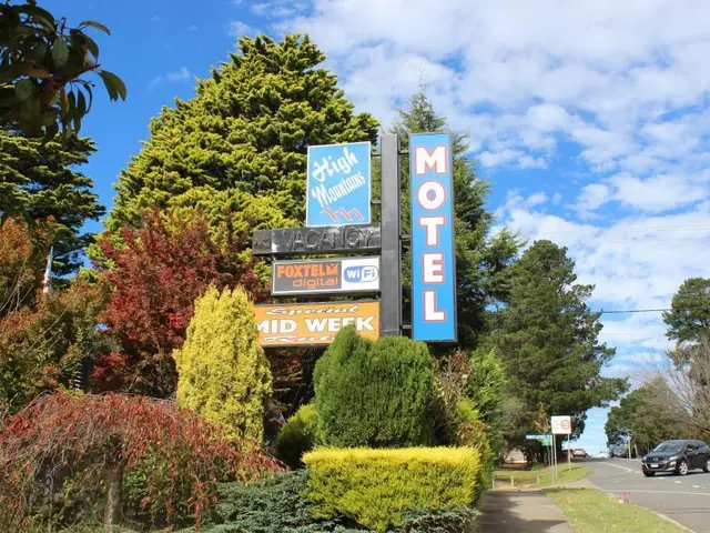 High Mountains Motor Inn