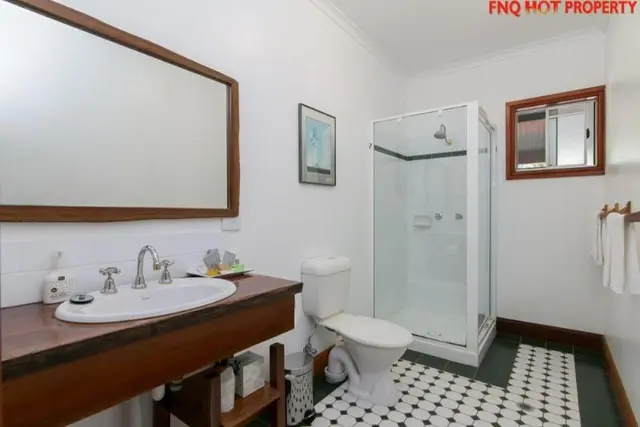 Daintree Manor B&B