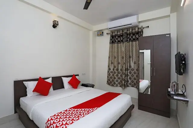 Sada Shiv Guest House
