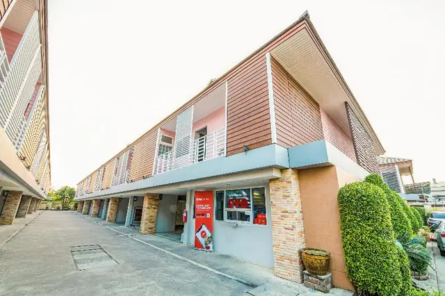 Oyo 502 Bangsean Hotel