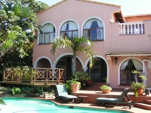 La Loggia Bed And Breakfast On Portland