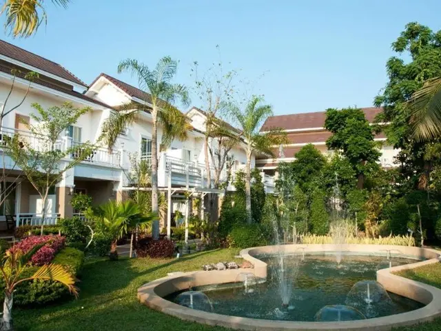 Tonwa Resort