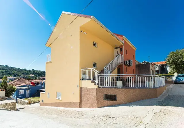 Apartments Sunshine Home