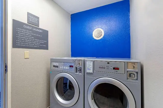 Comfort Inn & Suites Memphis