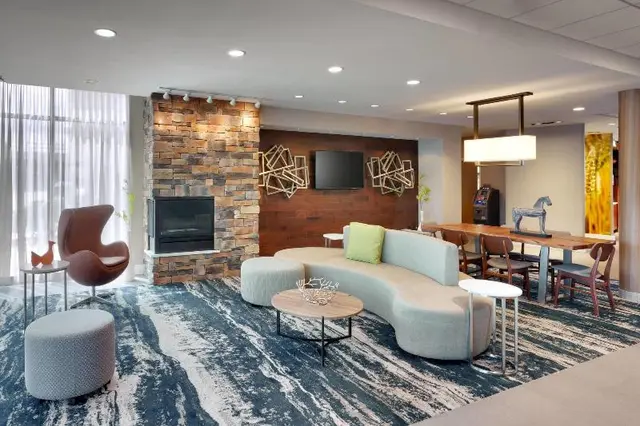 Fairfield Inn & Suites By Marriott Springfield Nor