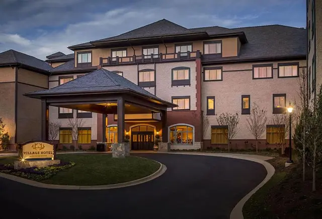 Village Hotel On Biltmore Estate