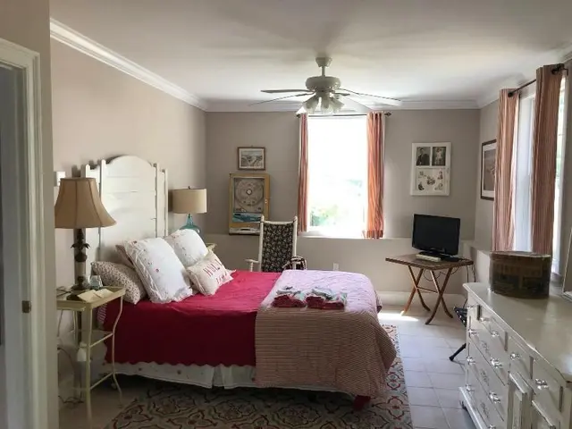 Josephine S On The Bay Bed And Breakfast