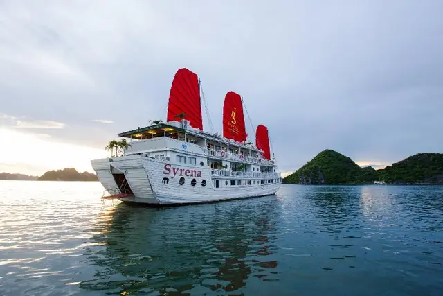 Syrena Cruises Ha Long