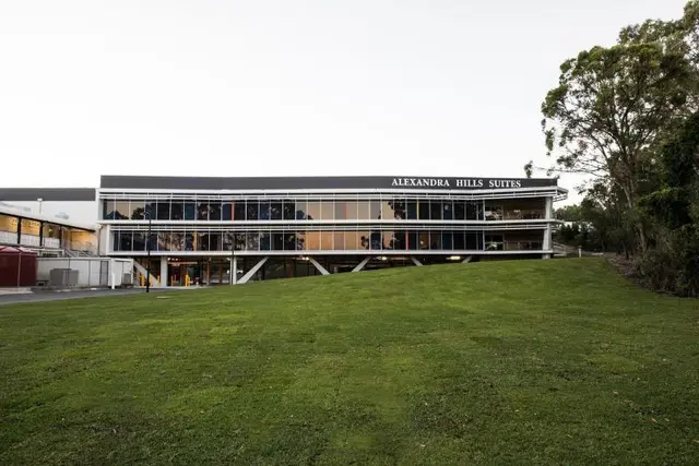 Alexandra Hills Hotel