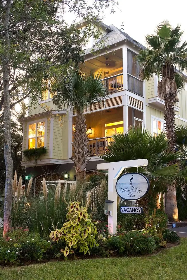 Water S Edge Inn Adults Only