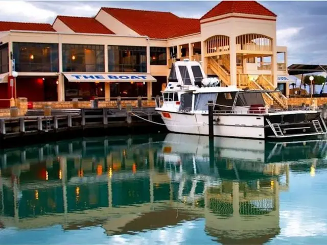 The Marina Hotel Mindarie
