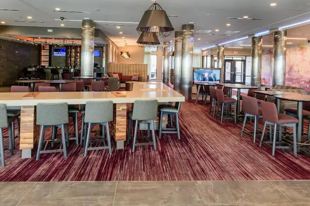 Courtyard By Marriott Lake Jackson