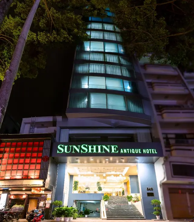 Happy Life Green Hotel
