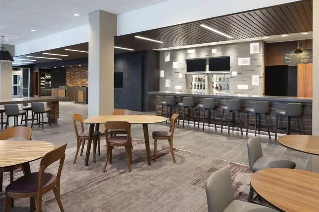 Courtyard By Marriott Albany Troy/Waterfront