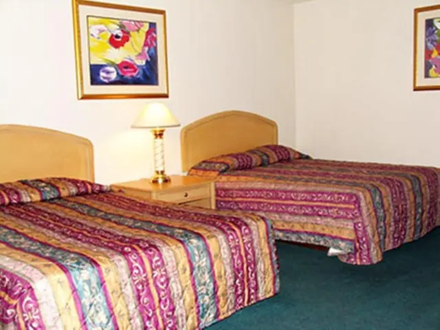 El Rancho Motel