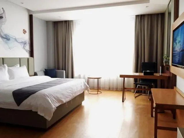 Greentree Eastern Xiangyang Zhongyuan Xi Road Hote
