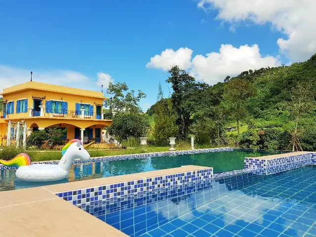 Rak Na Suan Pueng Resort