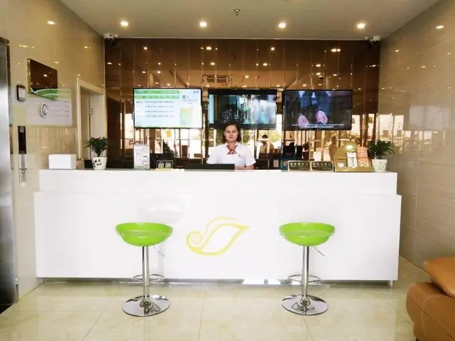 Shell Shanghai Baoshan District Tieli Road Subway