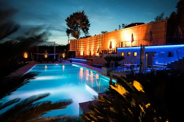 La Villa Resort