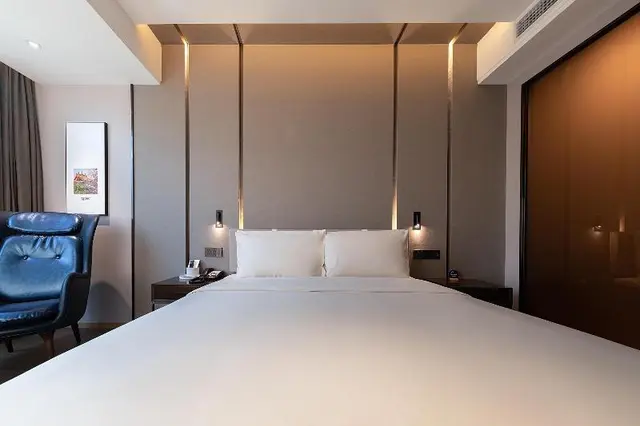 Atour Hotel (Sichuan Chunxi Rd, Tianfu Square Metr