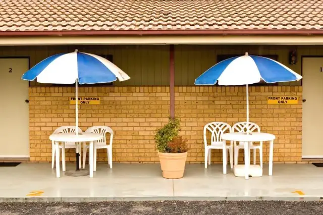 Young Goldrush Motel