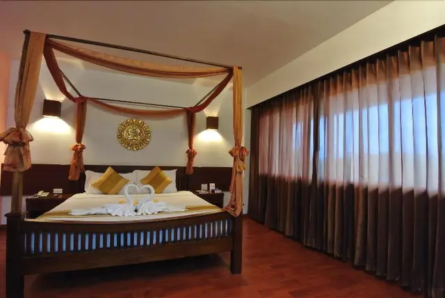 Ligor City Hotel