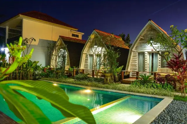 Lavella Villa's