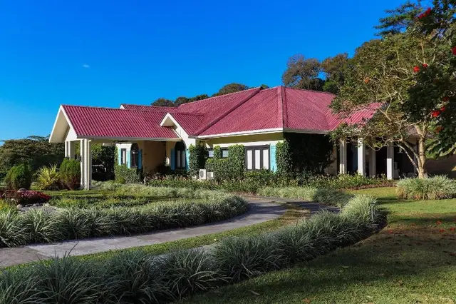 The Riverside Inn