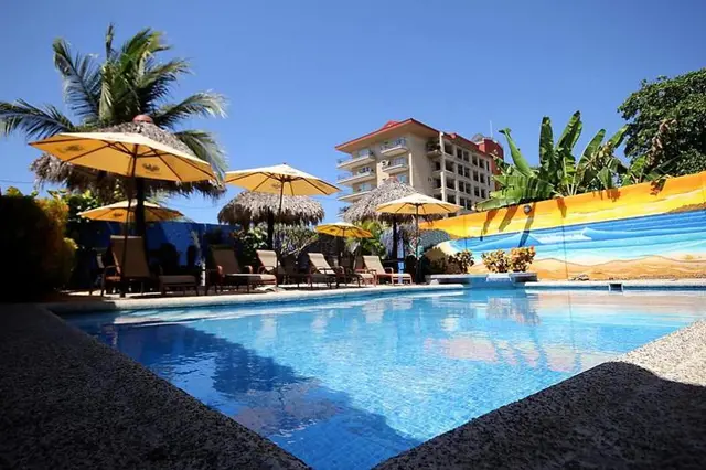 Hotel &Sport Bar OZ