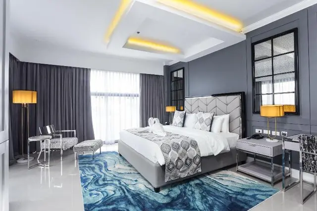 Stonehill Suites