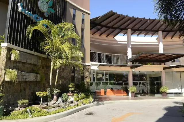 Sun City Suites