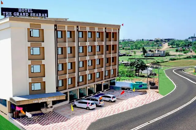 The Grand Sharan