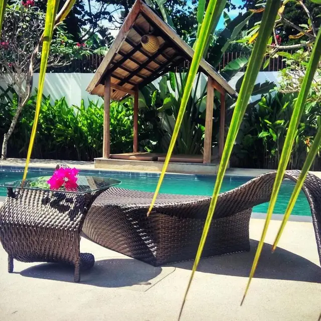 Villa Kalachuchi B&B