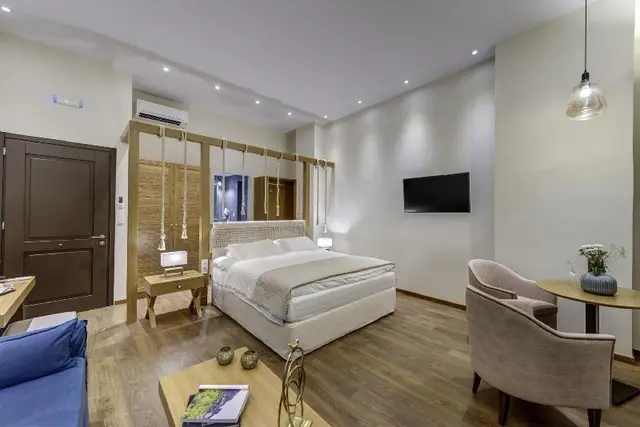 1844 Suites