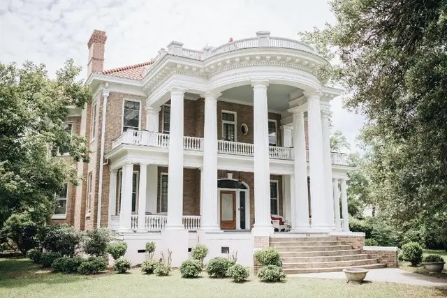 1912 Bed And Breakfast