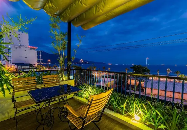 Cani Beach House