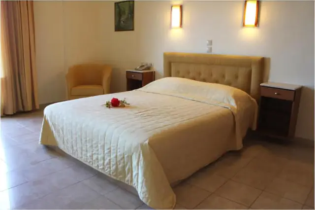 Athorama Hotel