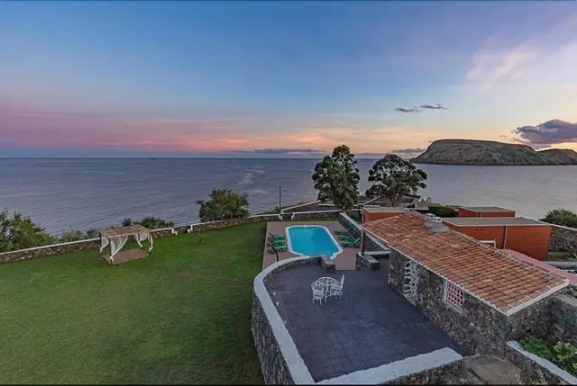 Alluar Lodge