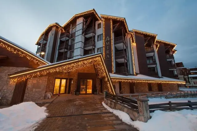 Hotel Amira