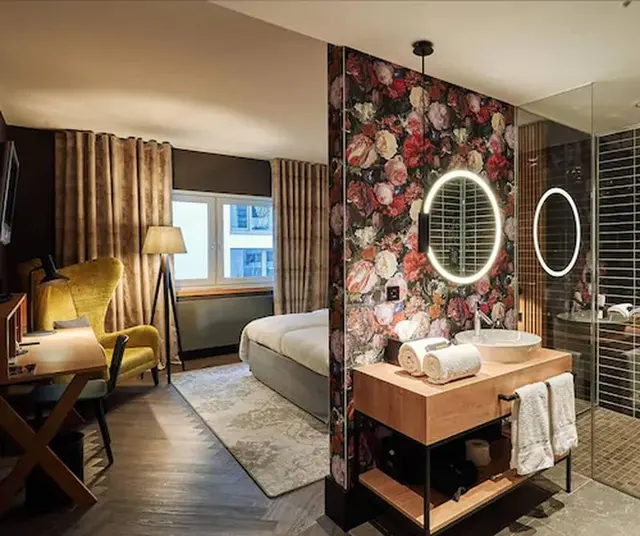 Hotel Wunnerswat