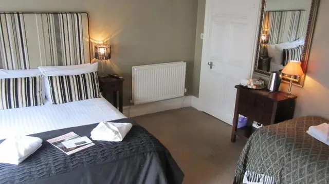 Monties Guest House