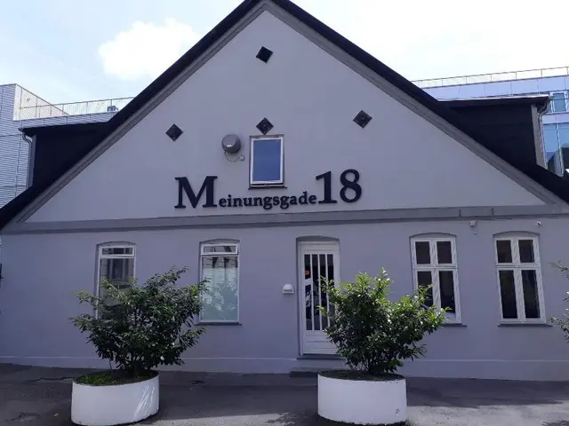 Hotel M18