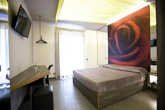 Hotel Tiro A Volo