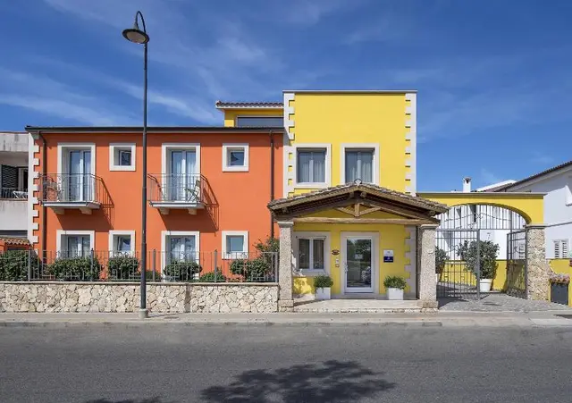Marin Hotel