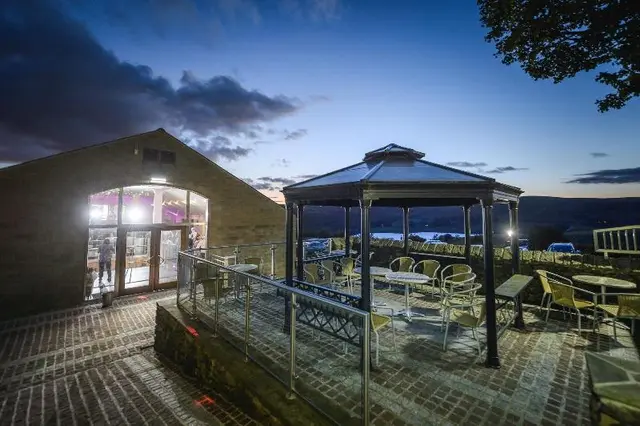 The Saddleworth Hotel
